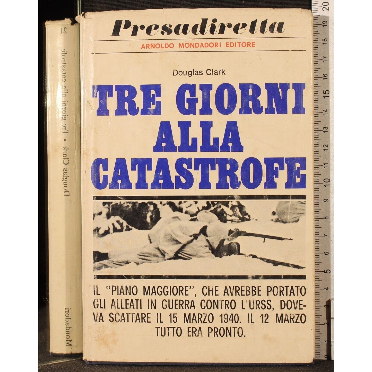 Libro - Tre giorni alla catastrofe - Douglas, Clark