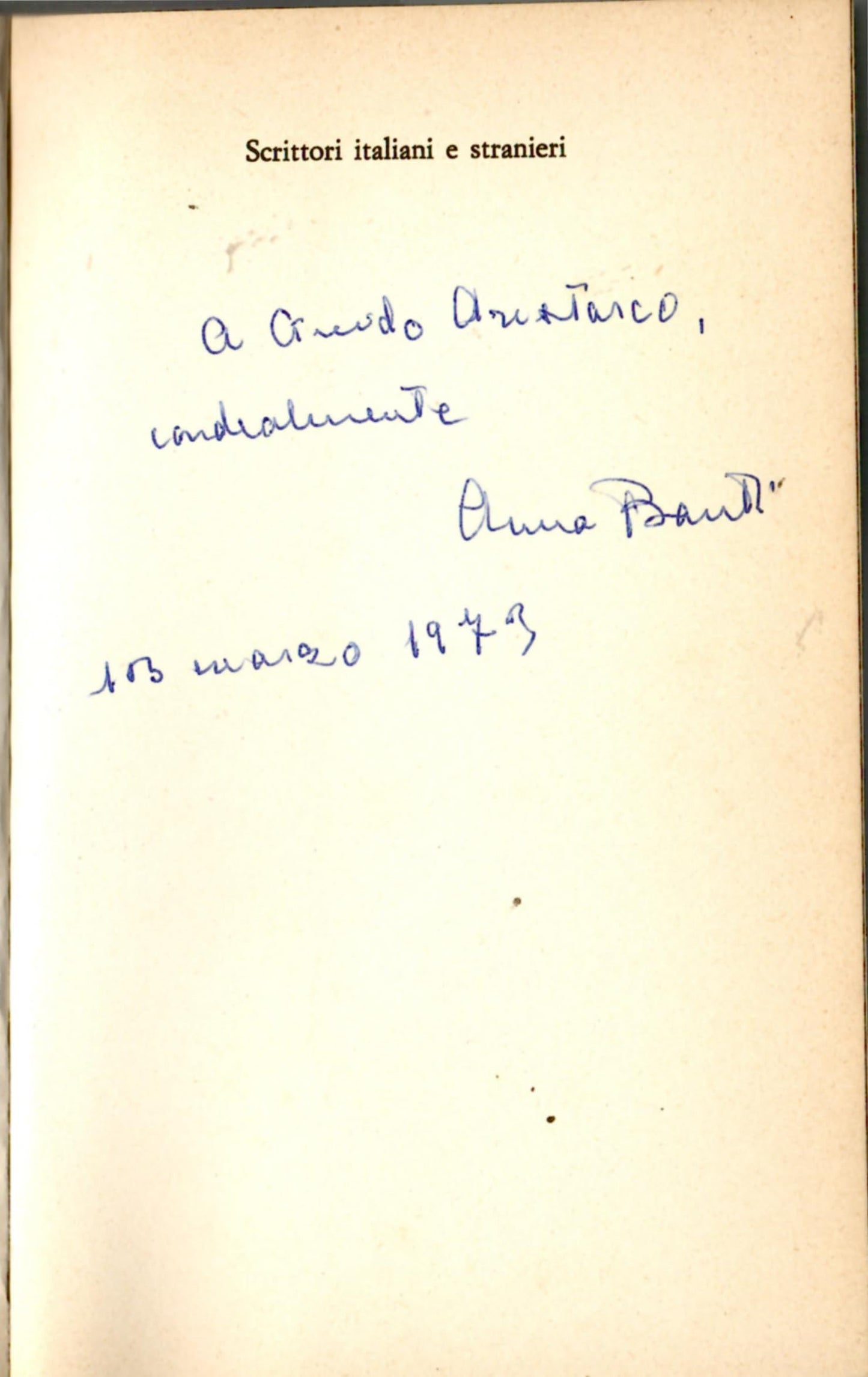 La camicia bruciata : Romanzo