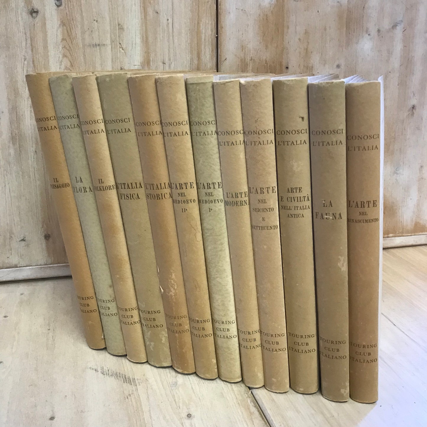 Box set of Marian shrines in the Bergamo area 2 volumes