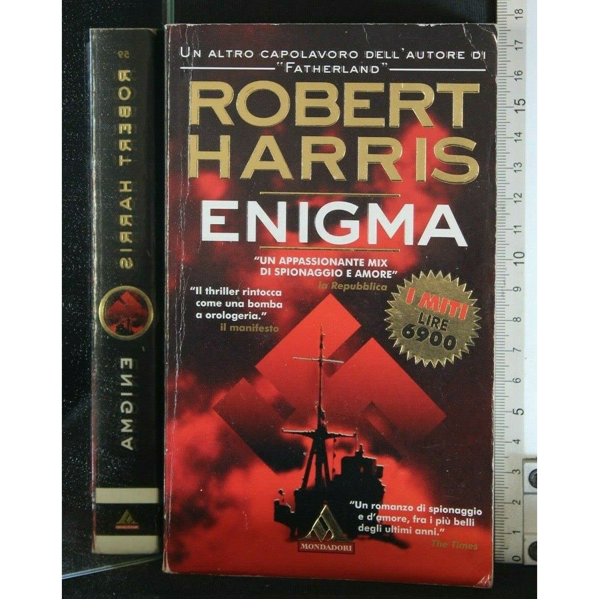 Libro - Enigma by Robert HArris