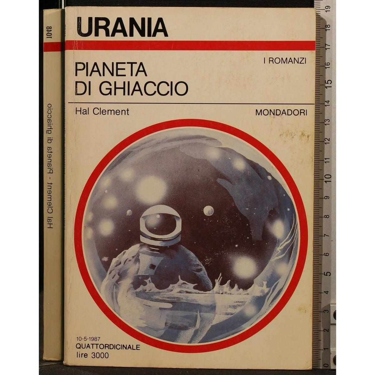 Libro - PIANETA DI GHIACCIO - Hal Clement