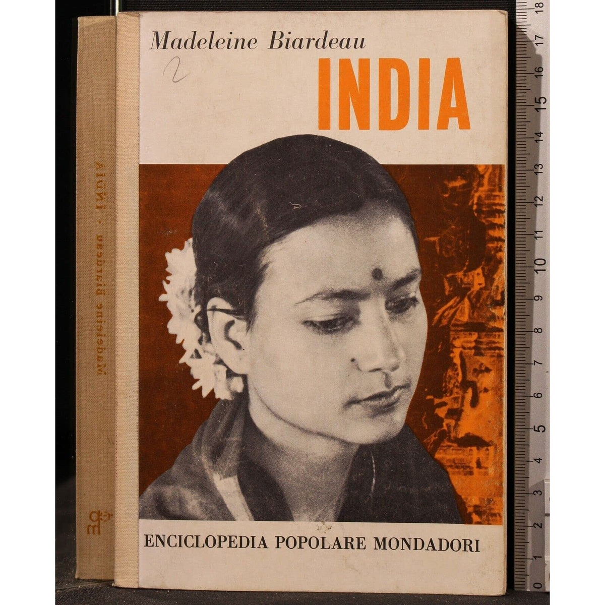 Libro - INDIA - Madeleine, Biardeau