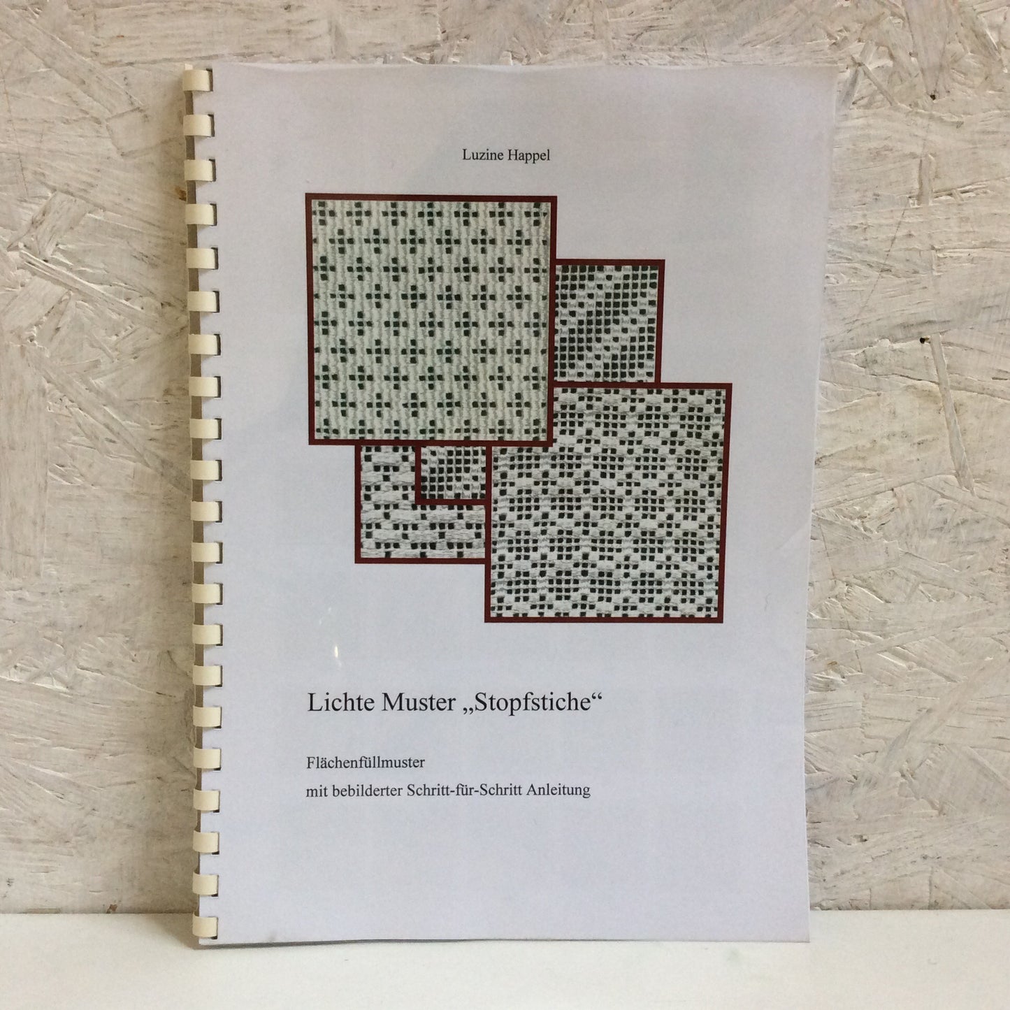 Book - Happel - Lichte Muster Stopfstiche (Embroidery)