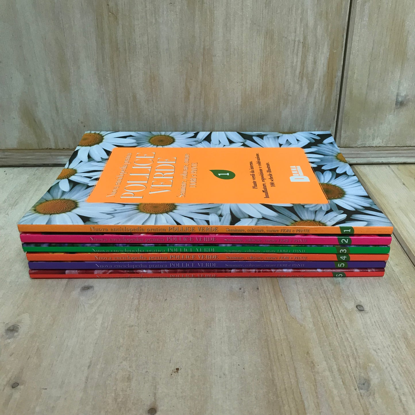 Lotto libri Enciclopedia pratica piante Pollice verde 6 volumi Donna Moderna