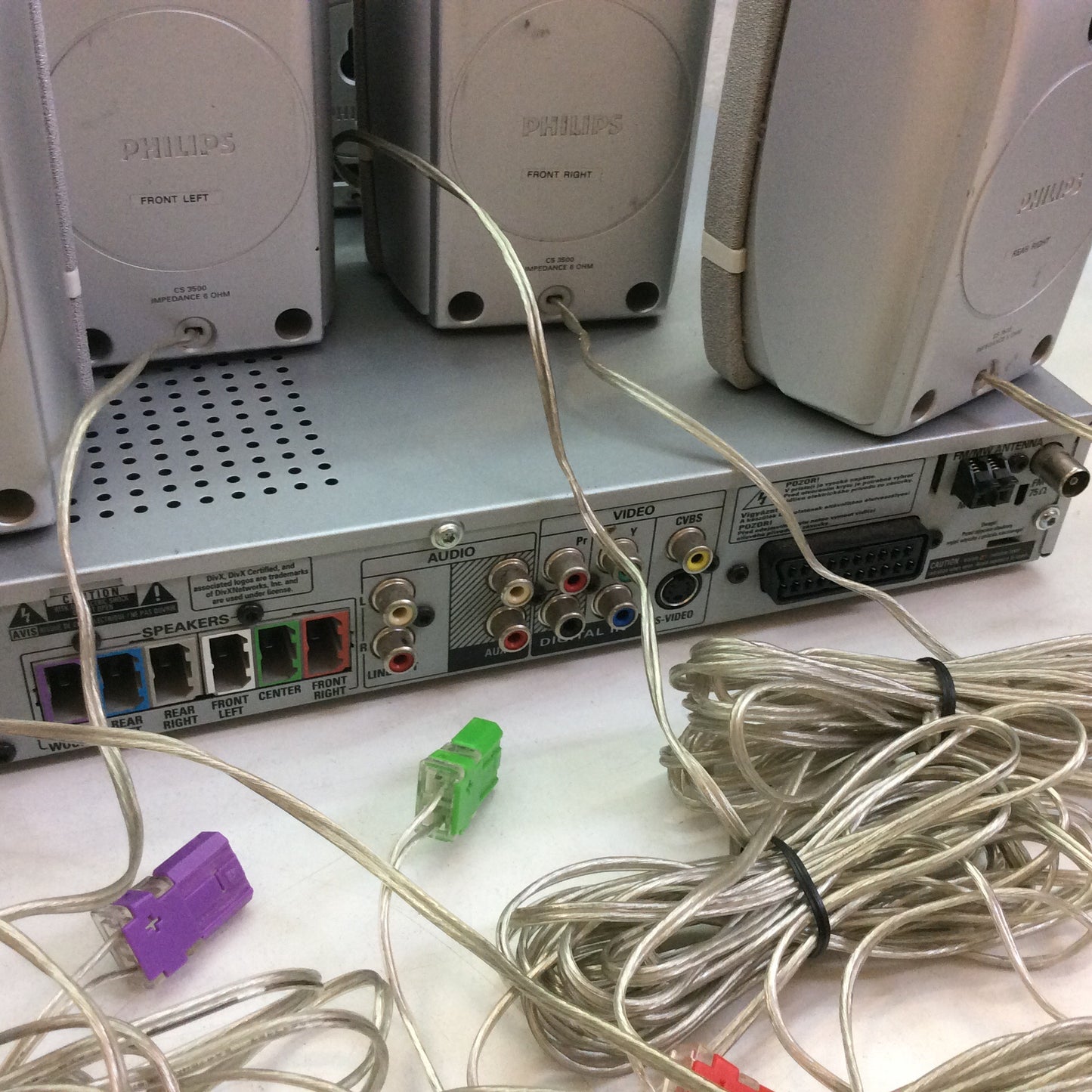 Lettore DVD PHILIPS Home theatre 5.1 HTS3500S