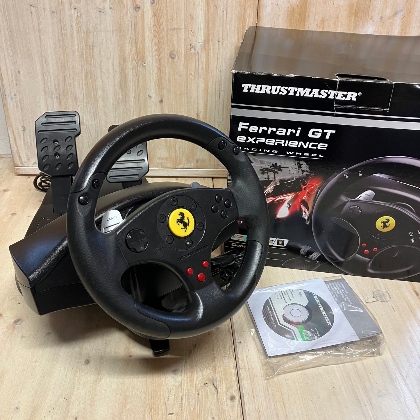 Cloche volante PC PS3 THRUSTMASTER FERRARI GT experience