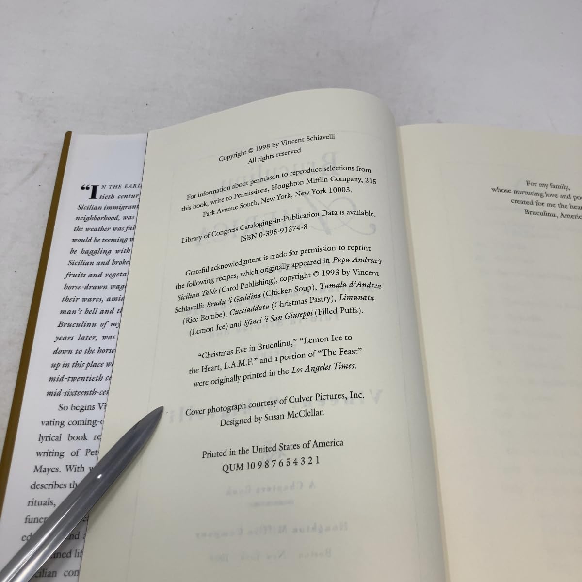Bruculinu, America: Remembrances of Sicilian-American Brooklyn, Told in Stories and Recipes