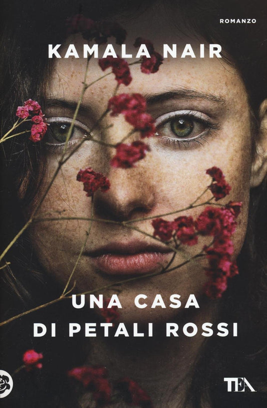 Libro - Una casa di petali rossi - Nair, Kamala