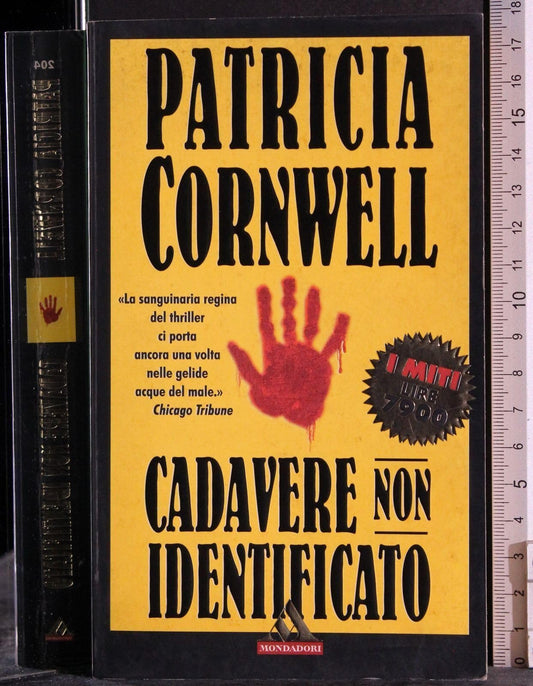 Libro - Cadavere non identificato - Cornwell, Patricia D.