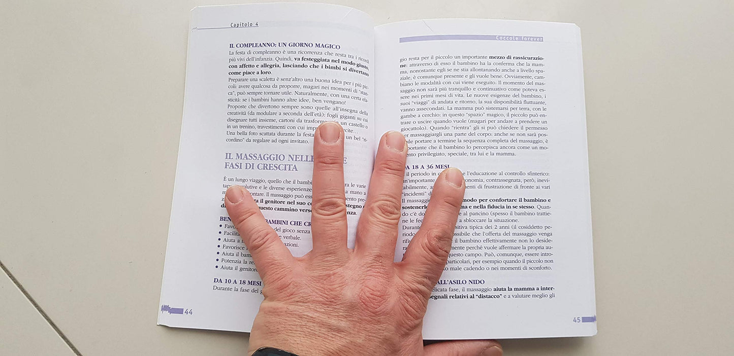 E adesso... coccole. Come la tenerezza aiuta a crescere. Con CD Audio