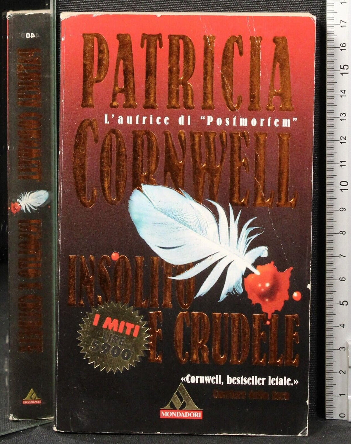 Libro - Insolito e crudele - Cornwell, Patricia D.
