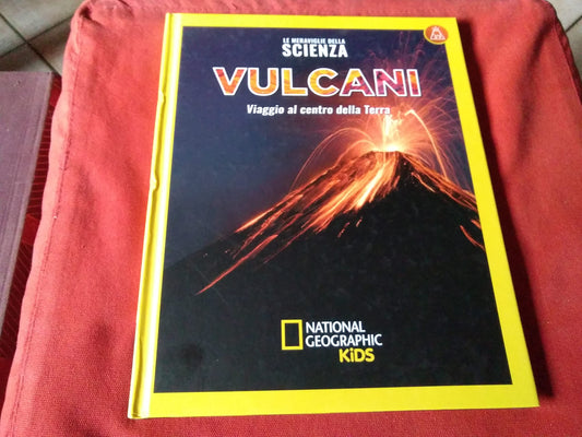 Libro - Vulcani (national geographic) - Vari