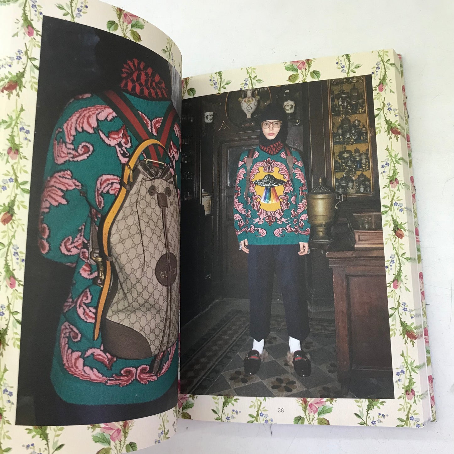 Libro - catalogo sfilata GUCCI men’s collection Fall Winter 2017-2018