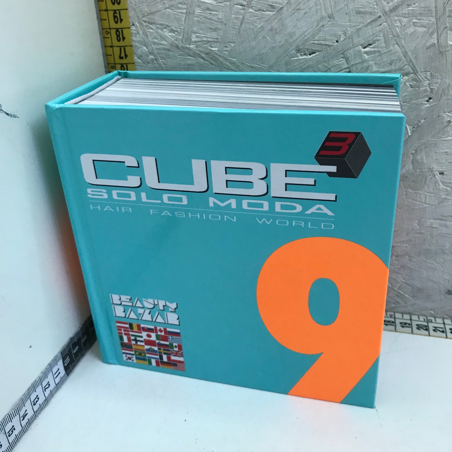 Libro Catalogo CUBE 9 solo moda Edizioni HP 2016 foto acconciature parrucchiere