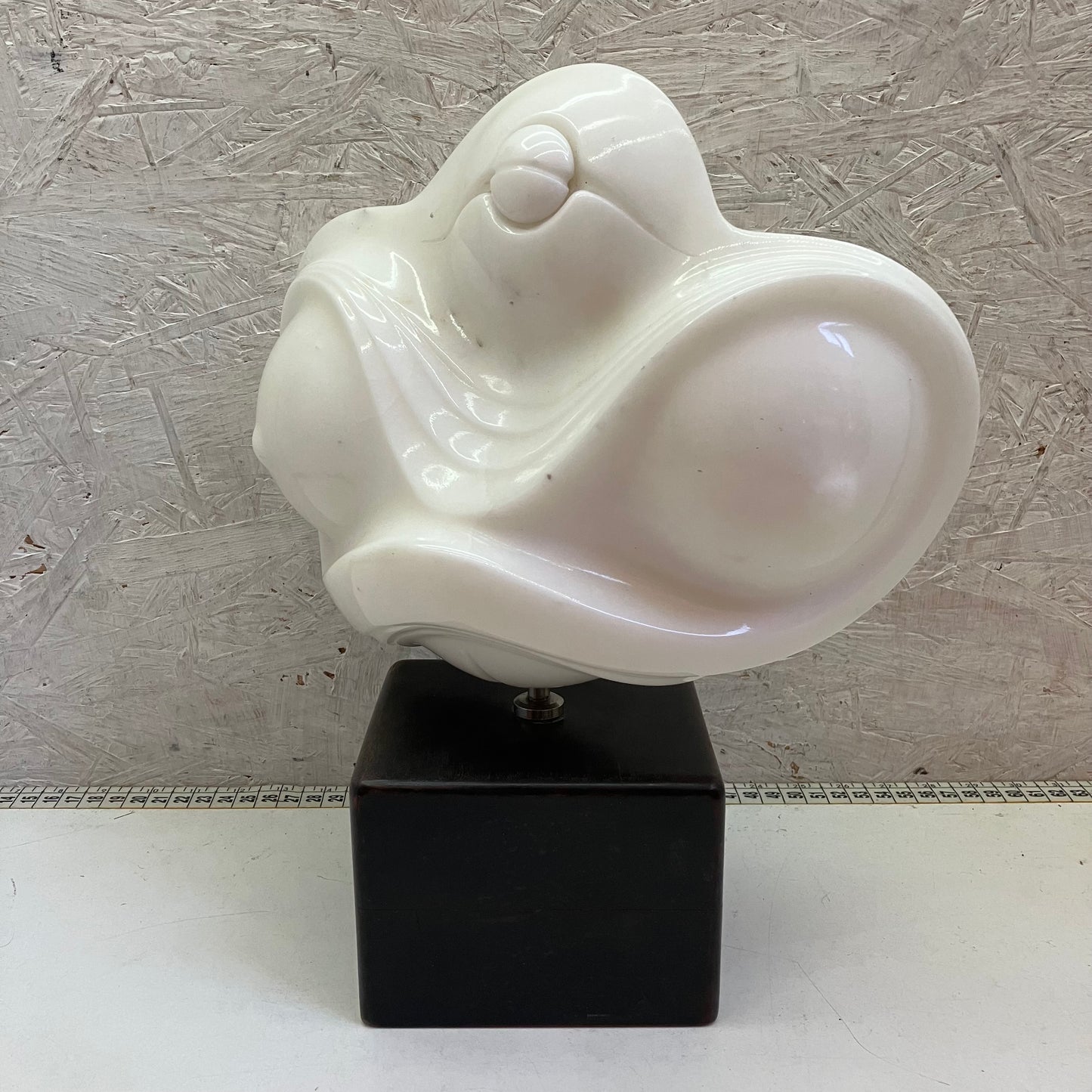 Scultura PASQUALE MARTINI in marmo bianco anno 1979 arte contemporanea