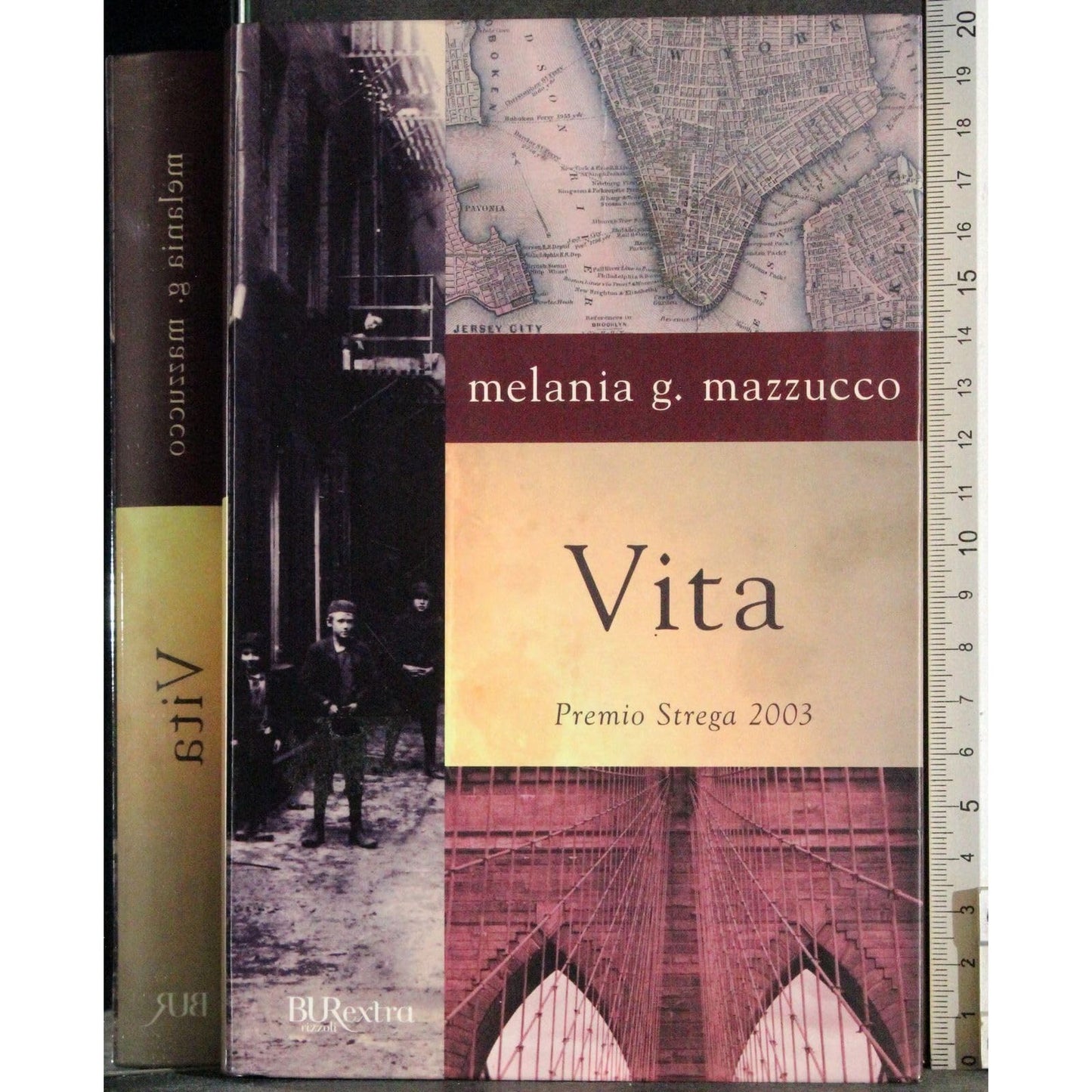 Libro - Vita - Mazzucco, Melania G.
