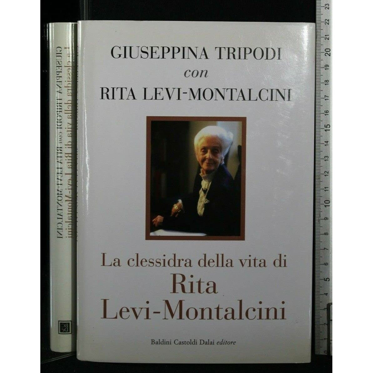 Libro - La clessidra della vita di Rita Levi-M - Tripodi, Giuseppina