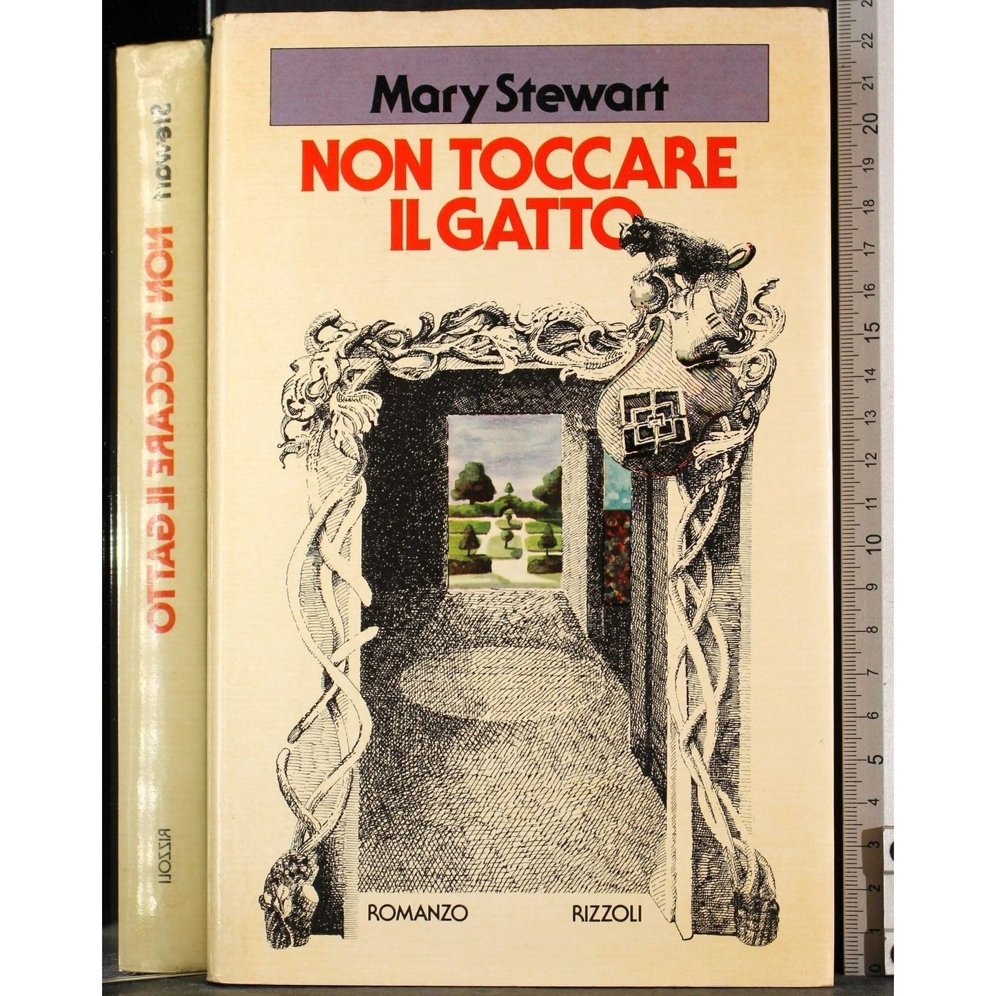 Libro - Non toccare il gatto - Stewart, Mary