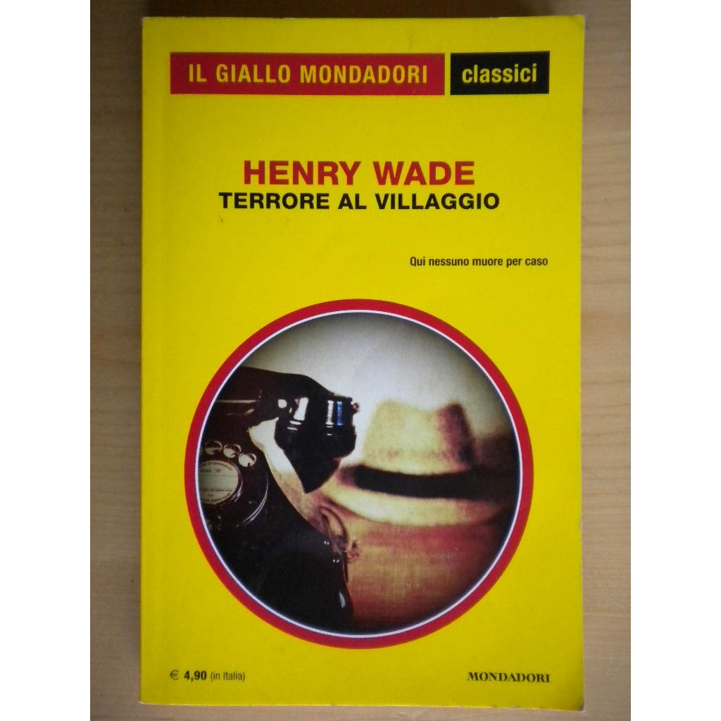 Libro - Terrore al villaggio Mondadori i classici 1359