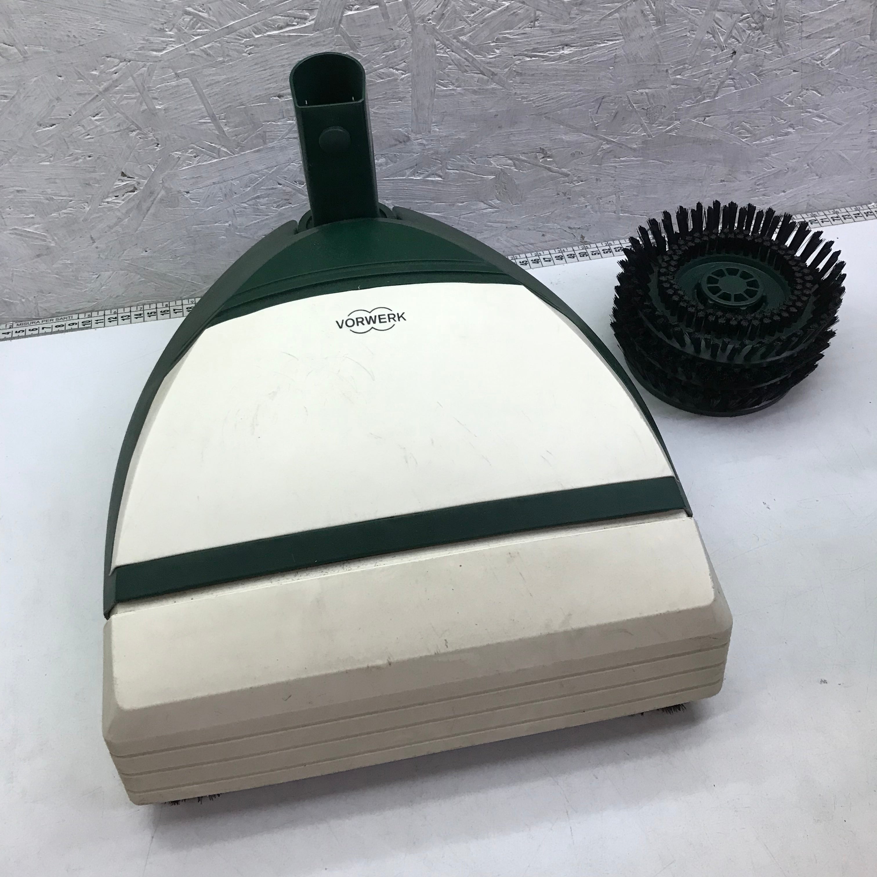 Lucidapavimenti Folletto Vorwerk Pulilux + set spazzole