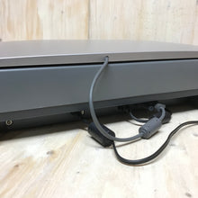 Load image into Gallery viewer, HP scanjet 8200 scanner