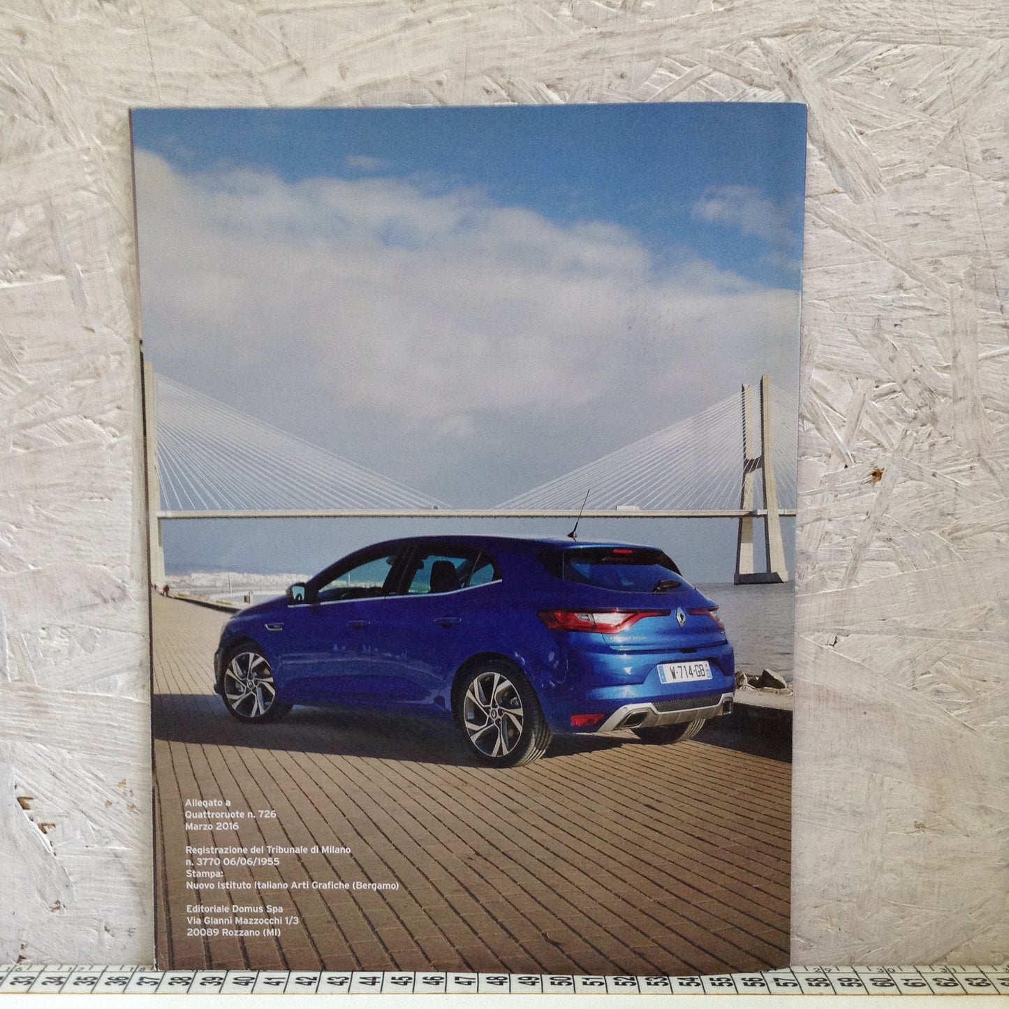 Libro - Rivista Quattroruote - Renault Megane quarta dimensione - al