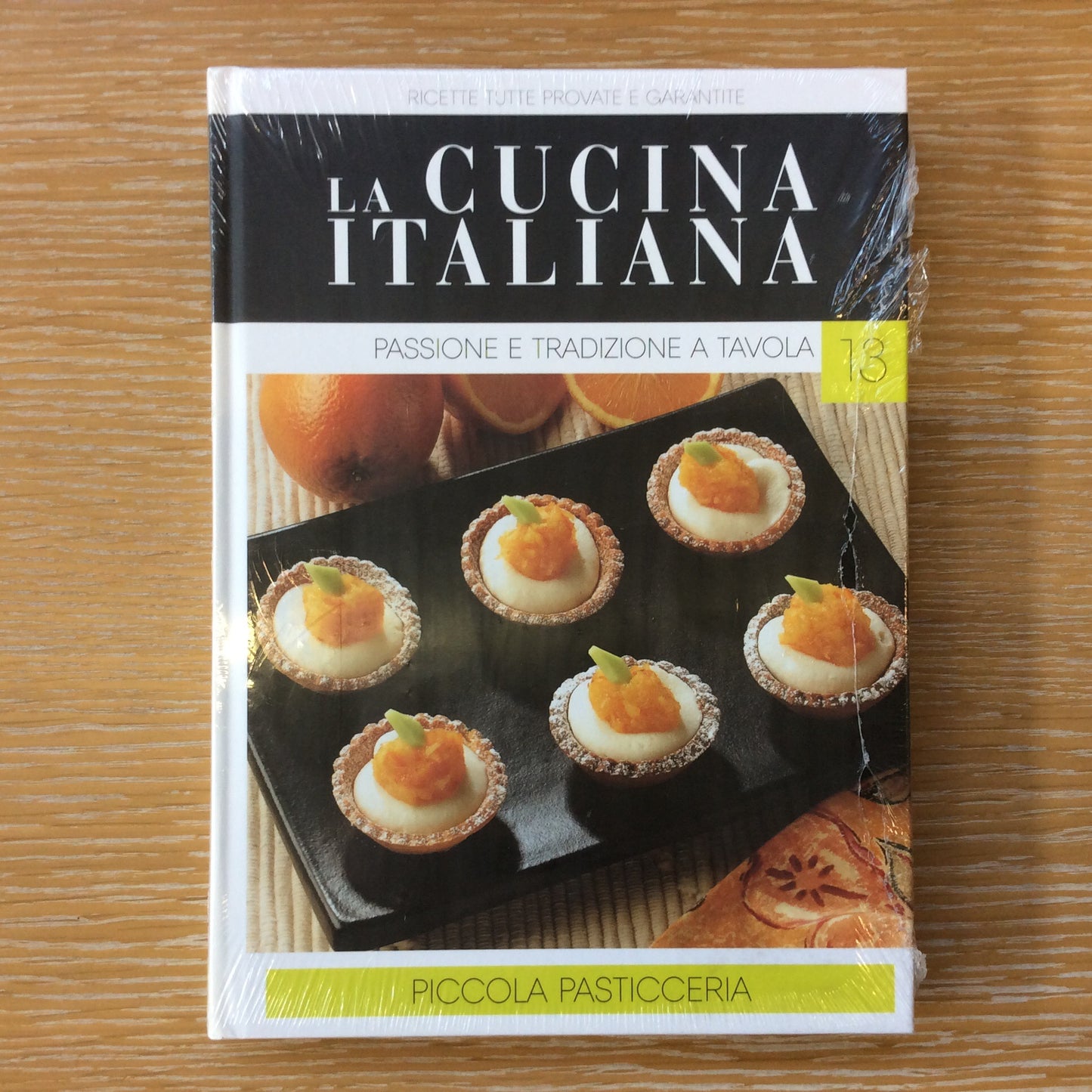 Libro collana LA CUCINA ITALIANA n.13 Gazzetta - Piccola pasticceria