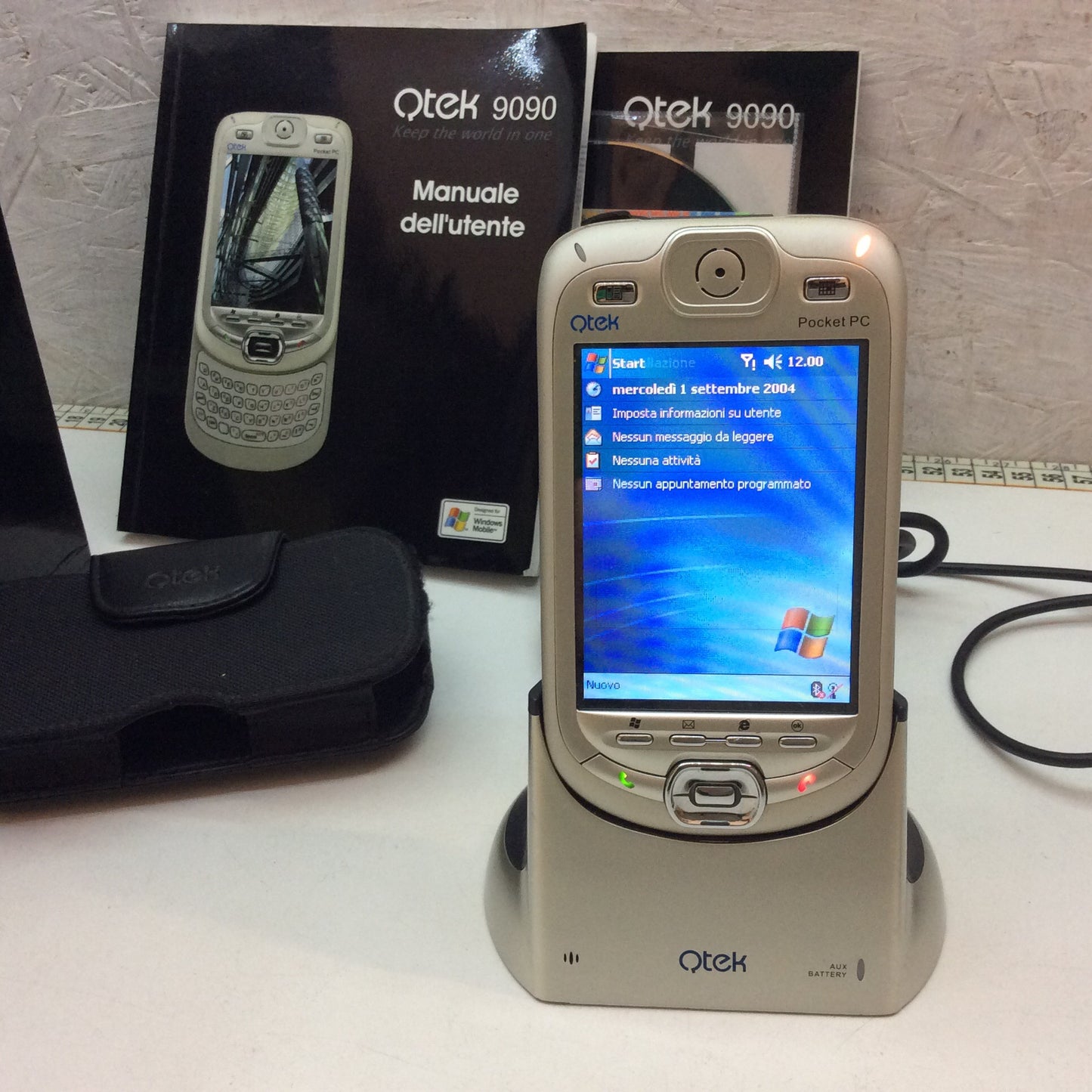 QTEK 9090 Windows 2003 pocket pc phone