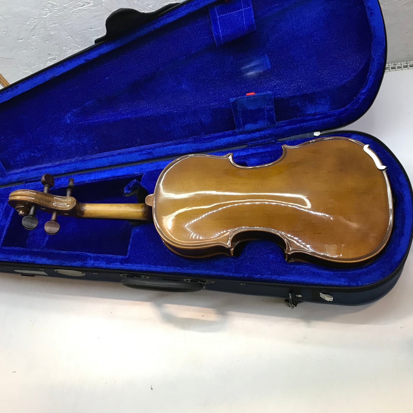 Stentor Student I 3/4 violin with case