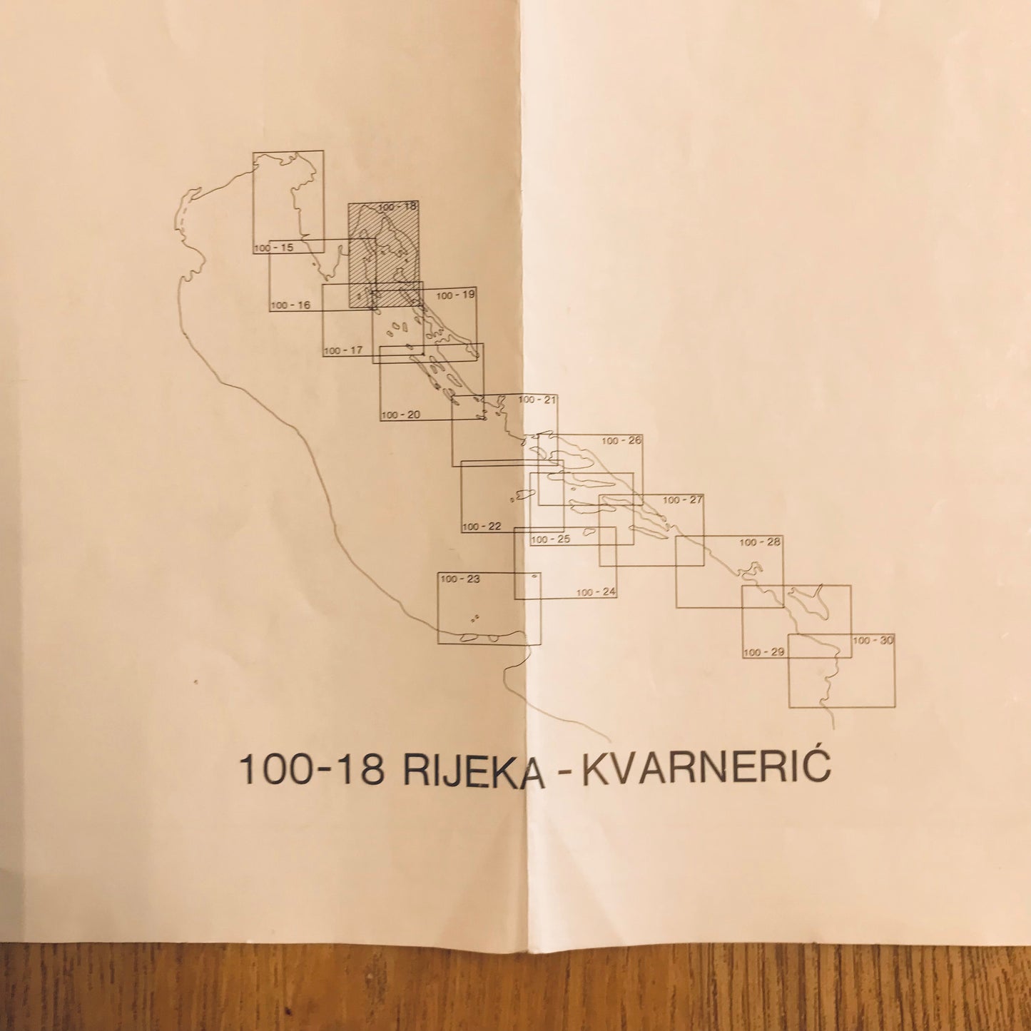Libro - Carta nautica - Hrvatska RIJEKA KVARNERIC Croazia 100-18 200