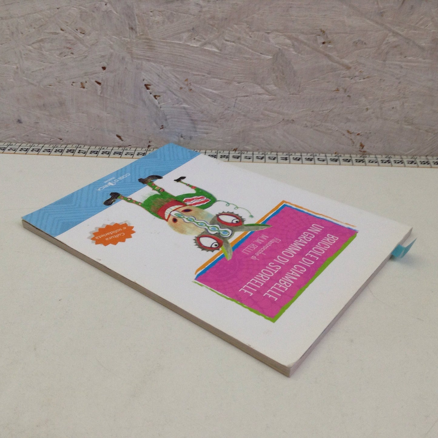 Libro - Briciole di ciambelle un grammo di storielle - Relli Cose d'Africa 2018