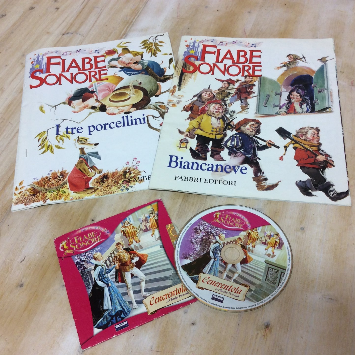 Libro - Rivista fascicolo - Fiabe sonore Biancaneve Tre porcellini +