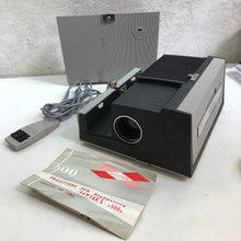Load image into Gallery viewer, SAWYER&#39;S 500R slide projector